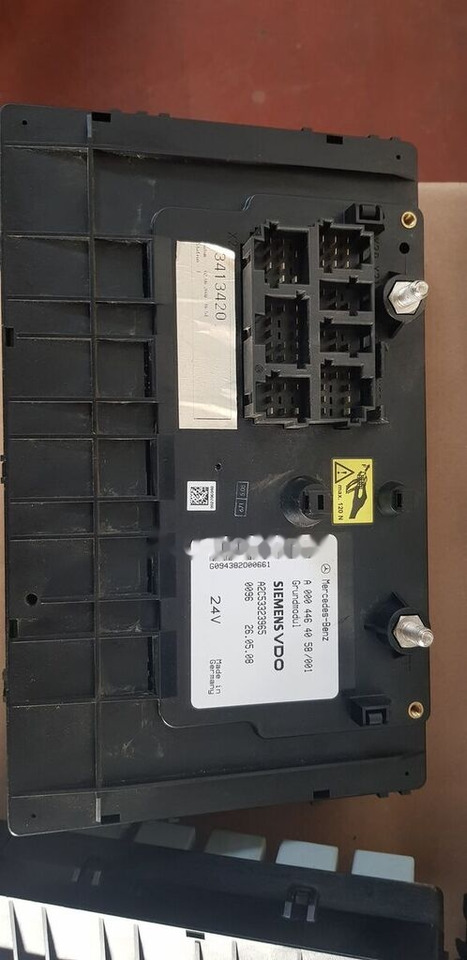 Mercedes-Benz GRUNDMODUL ACTROS MP4 A001 446 25 58 Mercedes-Benz ACTROS MP4 - Calculator de bord pentru Camion: Foto 1 Mercedes-Benz GRUNDMODUL ACTROS MP4 A001 446 25 58 Mercedes-Benz ACTROS MP4 - Calculator de bord pentru Camion: Foto 1