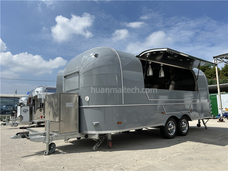 Burger Food Truck Grey Airstream Food Trailer=,Coffee Trailer - Rulota comerciala: Foto 4 Burger Food Truck Grey Airstream Food Trailer=,Coffee Trailer - Rulota comerciala: Foto 4