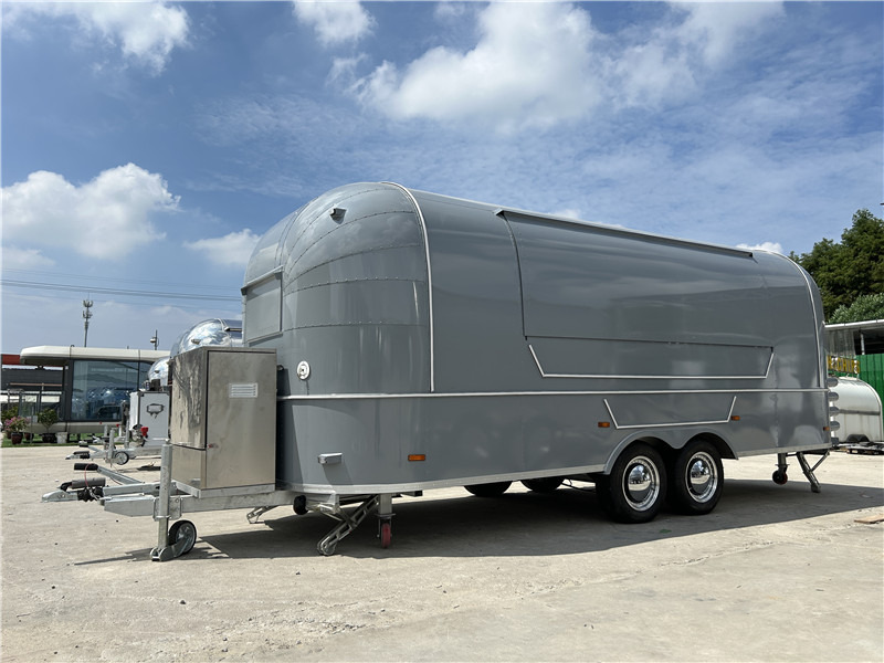 Burger Food Truck Grey Airstream Food Trailer=,Coffee Trailer - Rulota comerciala: Foto 1 Burger Food Truck Grey Airstream Food Trailer=,Coffee Trailer - Rulota comerciala: Foto 1