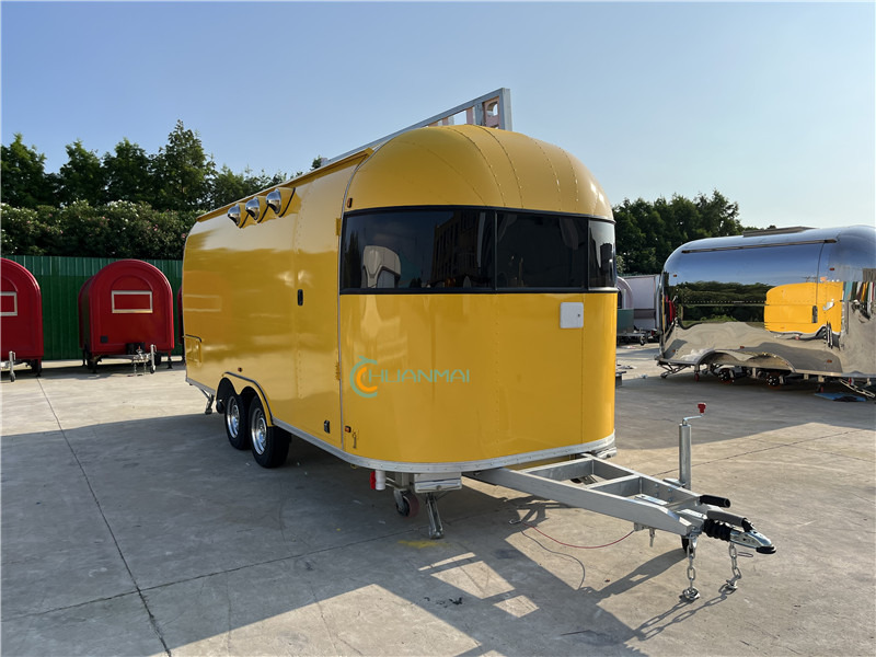 Sales Trailer Food Truck, Food Trailer, Mobile Kitchen - Rulota comerciala: Foto 3 Sales Trailer Food Truck, Food Trailer, Mobile Kitchen - Rulota comerciala: Foto 3