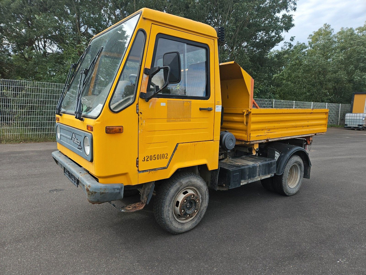 Multicar M26 Dreiseitenkipper 4x4 - Autoutilitară basculantă: Foto 1 Multicar M26 Dreiseitenkipper 4x4 - Autoutilitară basculantă: Foto 1