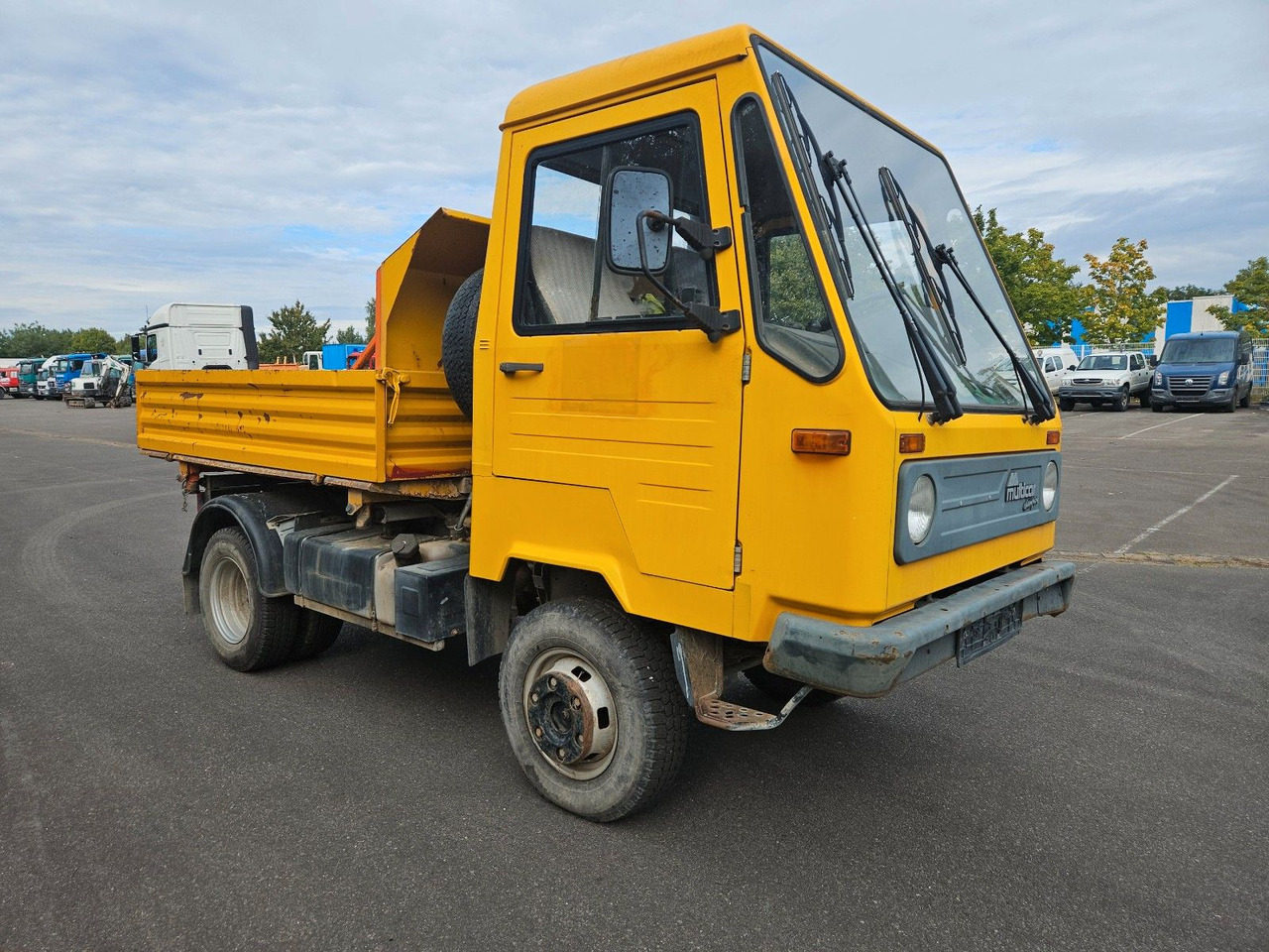 Multicar M26 Dreiseitenkipper 4x4 - Autoutilitară basculantă: Foto 3 Multicar M26 Dreiseitenkipper 4x4 - Autoutilitară basculantă: Foto 3