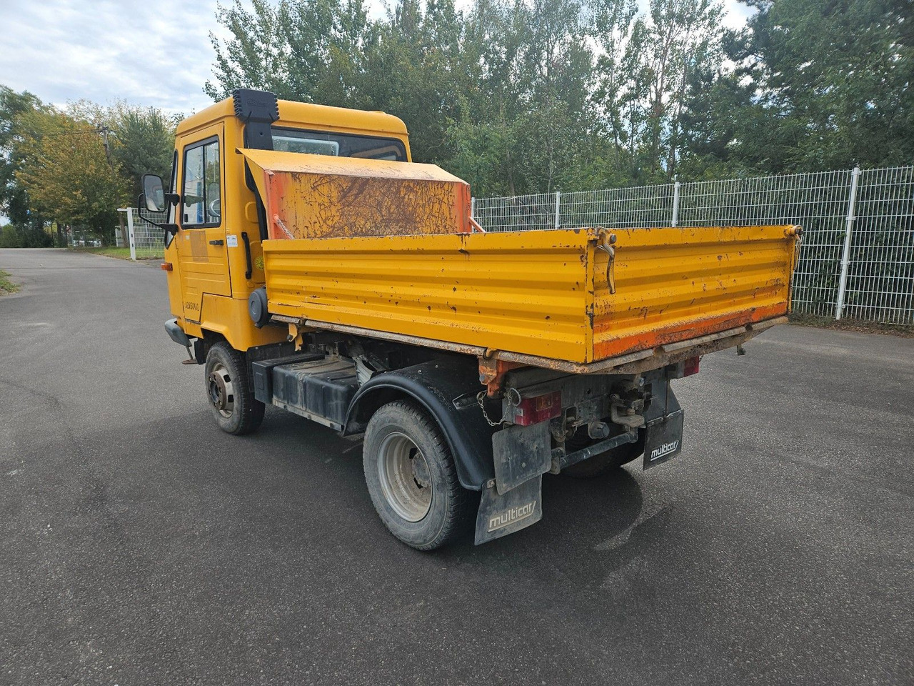 Multicar M26 Dreiseitenkipper 4x4 - Autoutilitară basculantă: Foto 4 Multicar M26 Dreiseitenkipper 4x4 - Autoutilitară basculantă: Foto 4