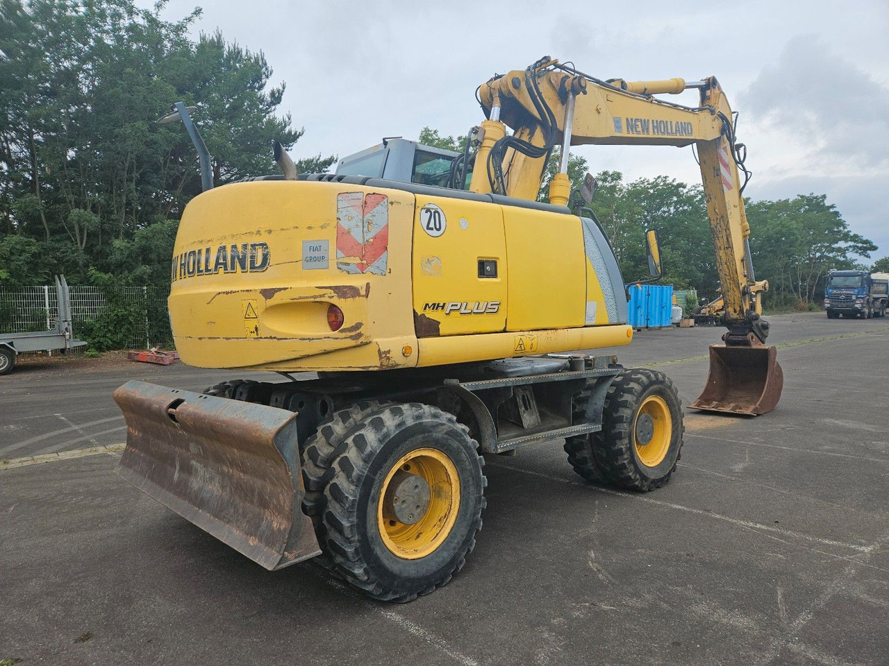 New Holland MH Plus 18t Mobilbagger - Excavator pe roţi: Foto 4 New Holland MH Plus 18t Mobilbagger - Excavator pe roţi: Foto 4