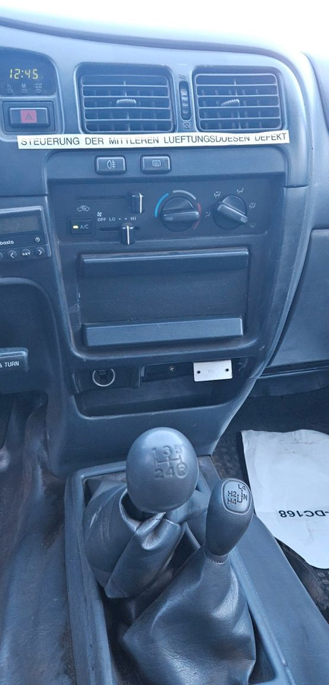 Toyota Hilux Double Cab 4x4 - SUV: Foto 5 Toyota Hilux Double Cab 4x4 - SUV: Foto 5