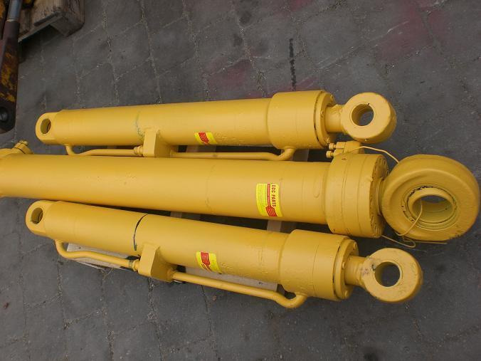 Atlas 1604 AWEA 4 - Cilindru hidraulic pentru Utilaje constructii: Foto 1 Atlas 1604 AWEA 4 - Cilindru hidraulic pentru Utilaje constructii: Foto 1