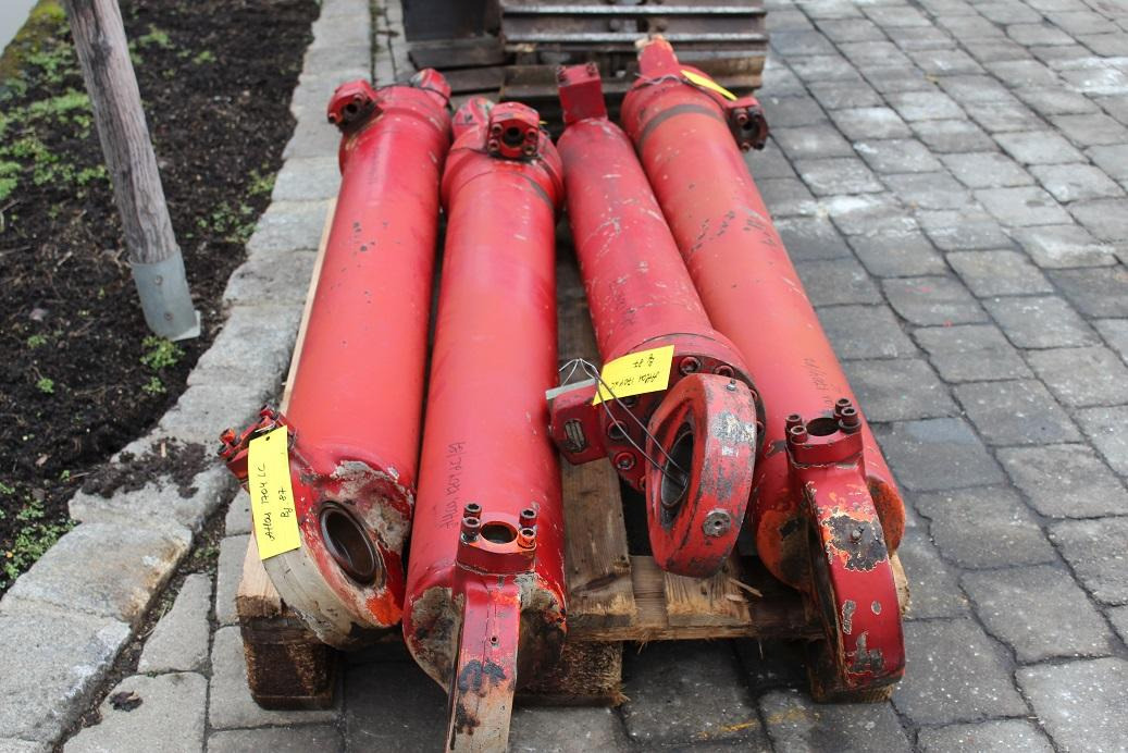 Atlas 1704 LC - Cilindru hidraulic pentru Utilaje constructii: Foto 2 Atlas 1704 LC - Cilindru hidraulic pentru Utilaje constructii: Foto 2