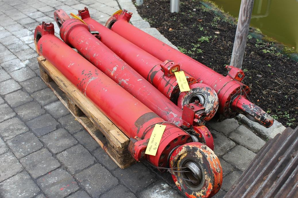 Atlas 1704 LC - Cilindru hidraulic pentru Utilaje constructii: Foto 5 Atlas 1704 LC - Cilindru hidraulic pentru Utilaje constructii: Foto 5