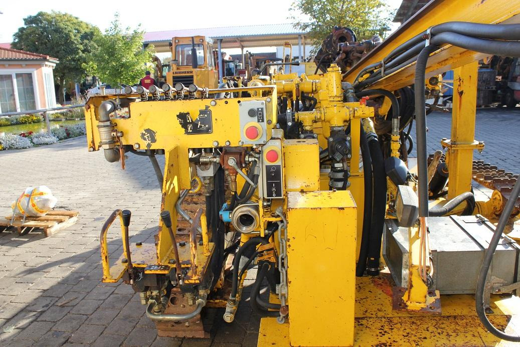Atlas Copco ROC 422 PC - Masina de foraj orizontala: Foto 5 Atlas Copco ROC 422 PC - Masina de foraj orizontala: Foto 5