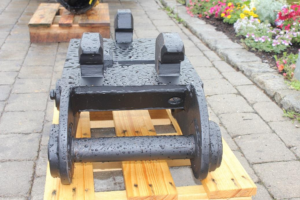 Caterpillar 206 - Cuplare rapidă: Foto 5 Caterpillar 206 - Cuplare rapidă: Foto 5