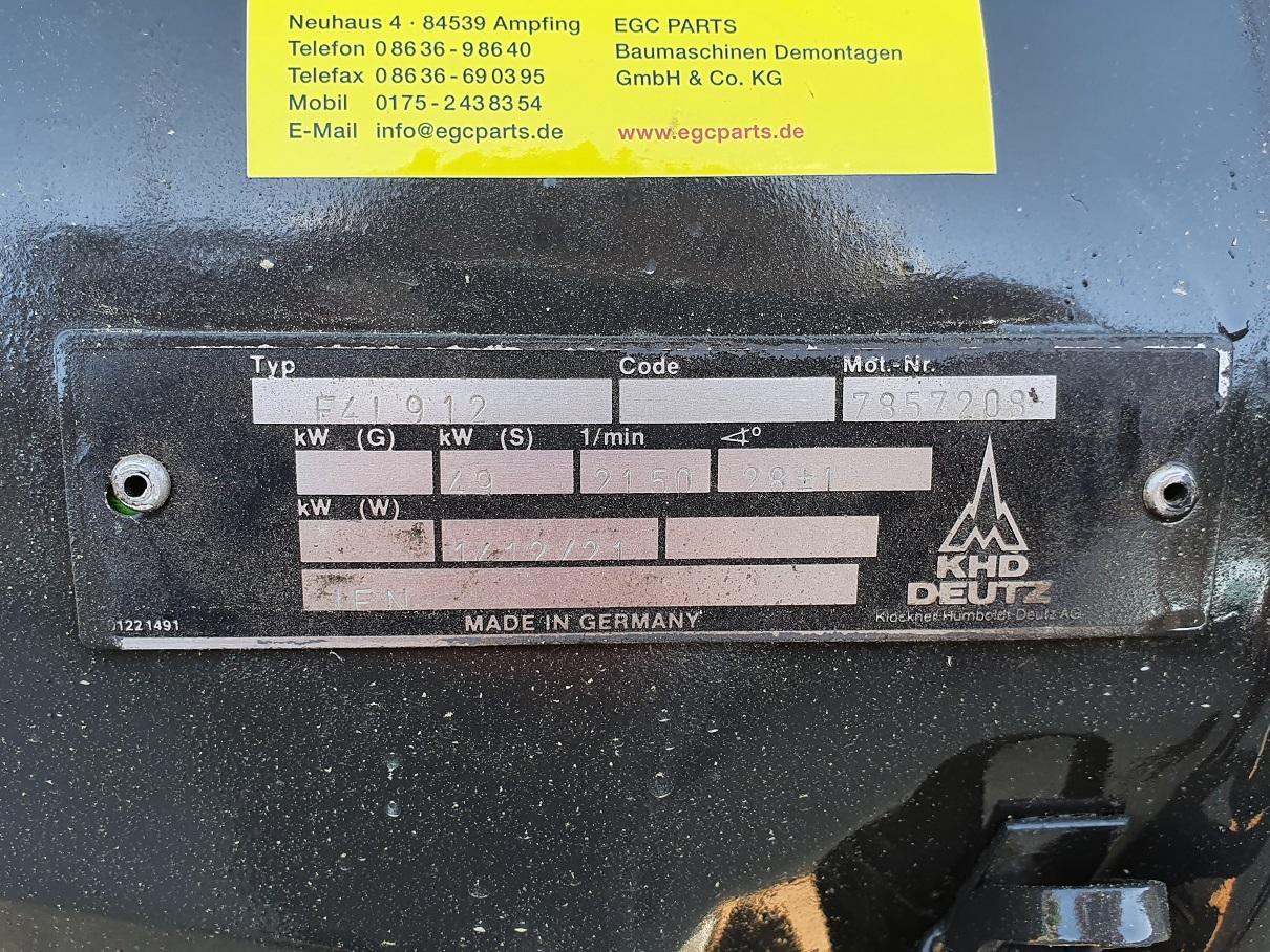Deutz F4L912 aus Eder 805 - Motor pentru Utilaje constructii: Foto 3 Deutz F4L912 aus Eder 805 - Motor pentru Utilaje constructii: Foto 3