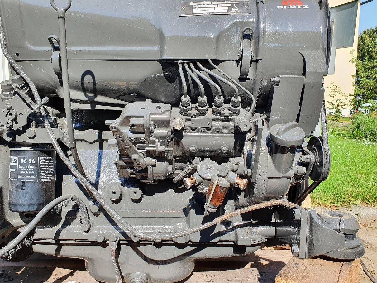 Deutz F4L912 aus Eder 805 - Motor pentru Utilaje constructii: Foto 4 Deutz F4L912 aus Eder 805 - Motor pentru Utilaje constructii: Foto 4