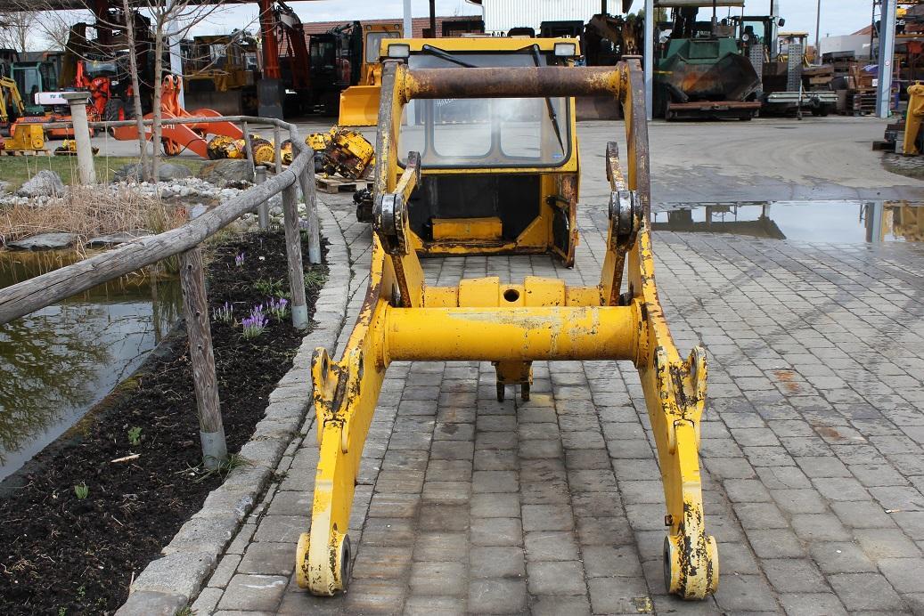 Hanomag 55C - Braț pentru Încărcător frontal pe pneuri: Foto 3 Hanomag 55C - Braț pentru Încărcător frontal pe pneuri: Foto 3