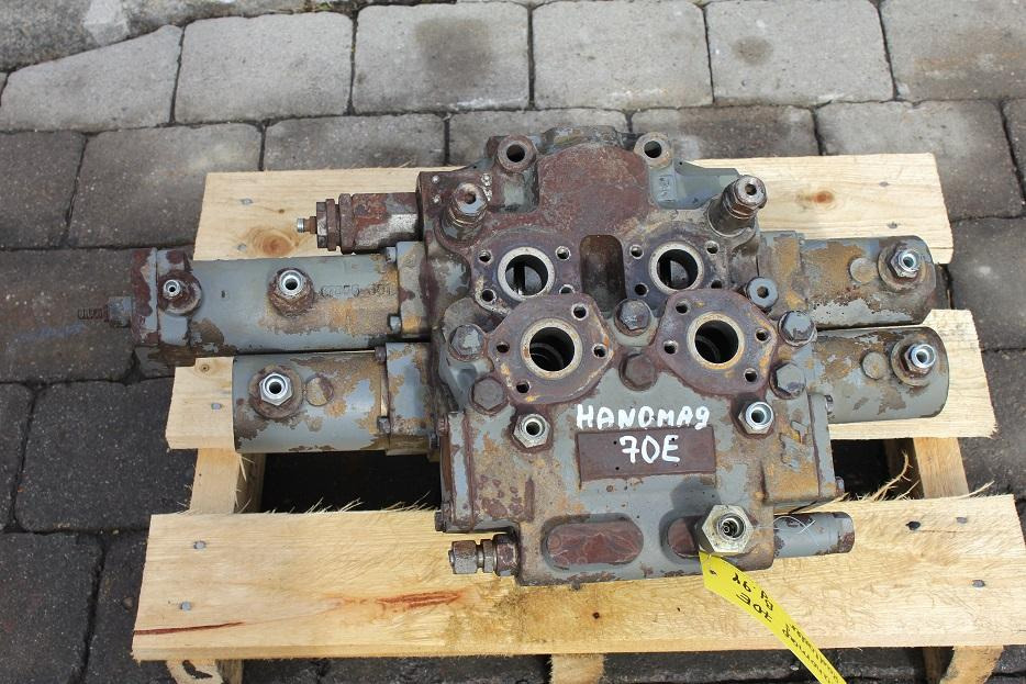 Hanomag 70E - Supapa hidraulica pentru Utilaje constructii: Foto 1 Hanomag 70E - Supapa hidraulica pentru Utilaje constructii: Foto 1
