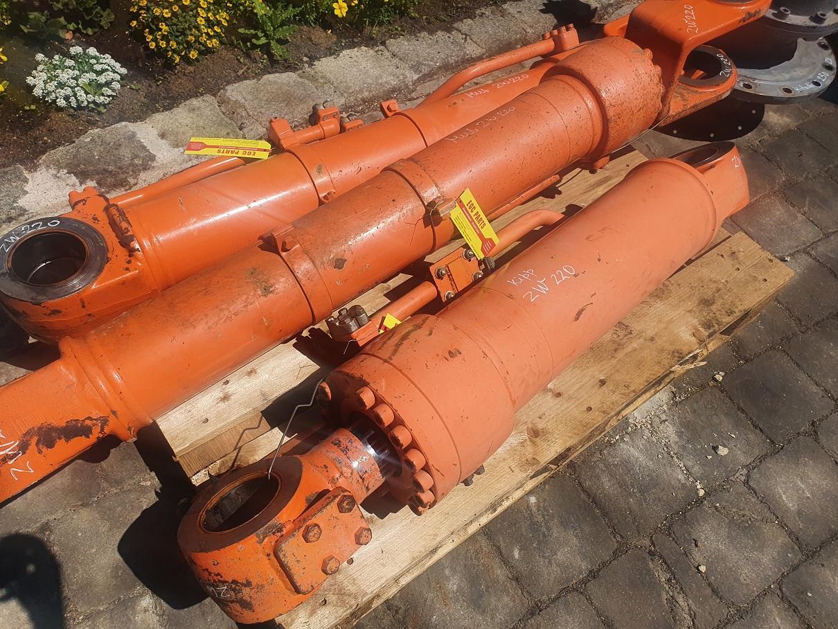 Hitachi ZW 220 - Cilindru hidraulic pentru Utilaje constructii: Foto 4 Hitachi ZW 220 - Cilindru hidraulic pentru Utilaje constructii: Foto 4