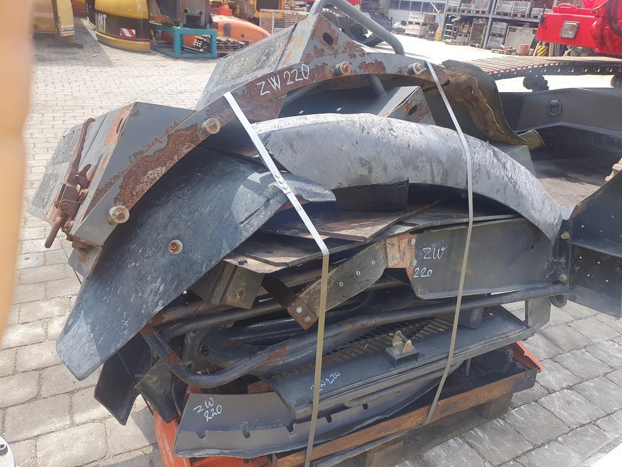 Hitachi ZW 220 - Caroserie și exterior pentru Încărcător frontal pe pneuri: Foto 1 Hitachi ZW 220 - Caroserie și exterior pentru Încărcător frontal pe pneuri: Foto 1