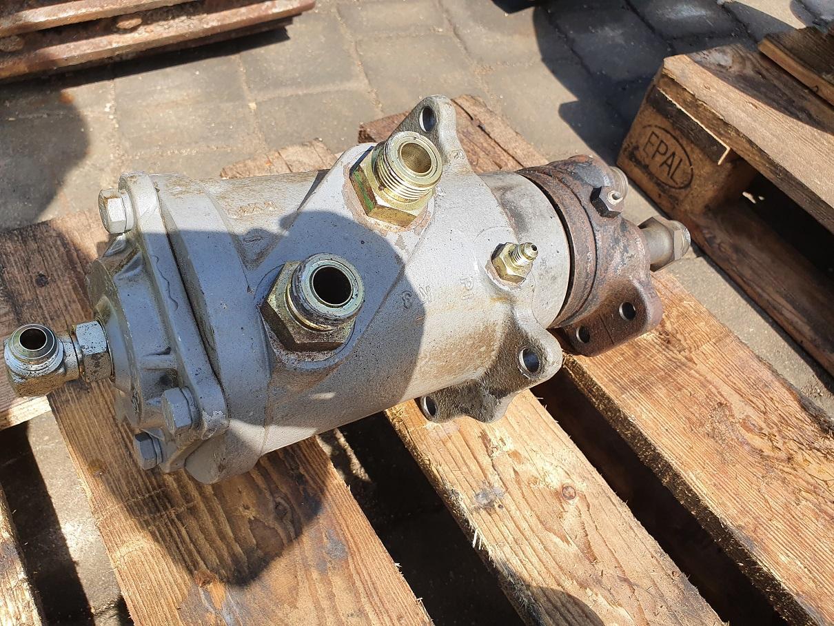 Hitachi ZX 210 - Hidraulică pentru Utilaje constructii: Foto 5 Hitachi ZX 210 - Hidraulică pentru Utilaje constructii: Foto 5