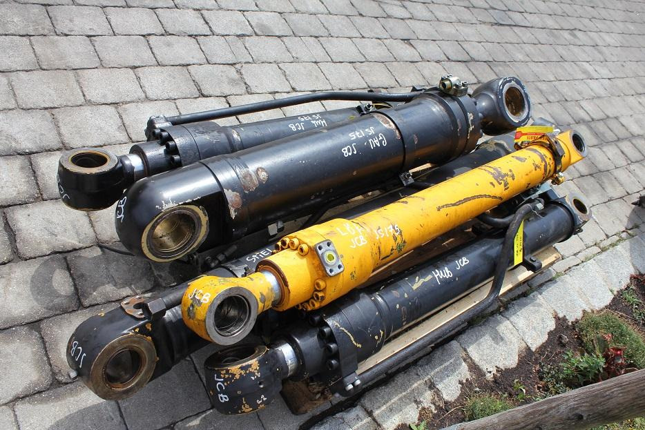 JCB JS 175 W - Cilindru hidraulic pentru Utilaje constructii: Foto 5 JCB JS 175 W - Cilindru hidraulic pentru Utilaje constructii: Foto 5