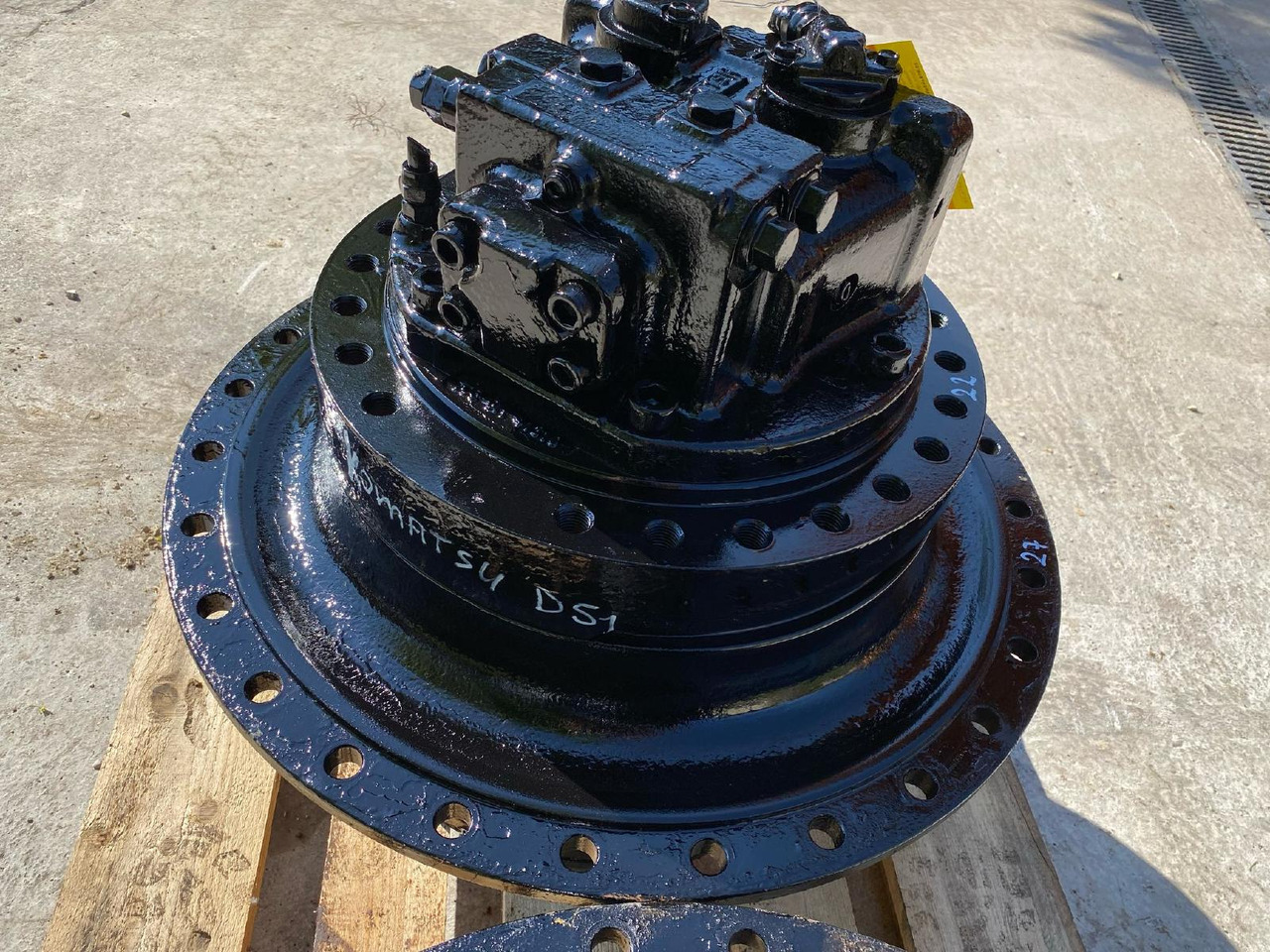 Komatsu D 51 PX - Transmisie finală pentru Utilaje constructii: Foto 4 Komatsu D 51 PX - Transmisie finală pentru Utilaje constructii: Foto 4