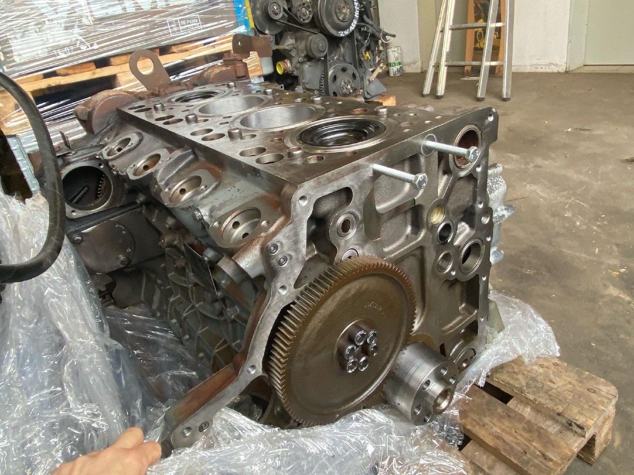 Liebherr D934L A6 - Motor pentru Utilaje constructii: Foto 3 Liebherr D934L A6 - Motor pentru Utilaje constructii: Foto 3