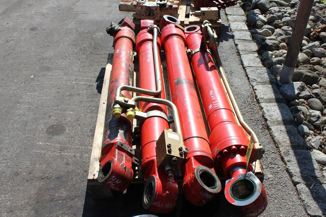 O&K MH Pllus - Cilindru hidraulic pentru Utilaje constructii: Foto 4 O&K MH Pllus - Cilindru hidraulic pentru Utilaje constructii: Foto 4