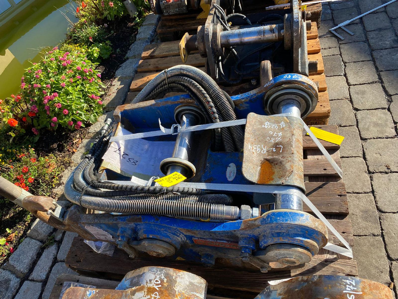 Oilquick Liebherr R 924 - Cuplare rapidă pentru Utilaje constructii: Foto 4 Oilquick Liebherr R 924 - Cuplare rapidă pentru Utilaje constructii: Foto 4