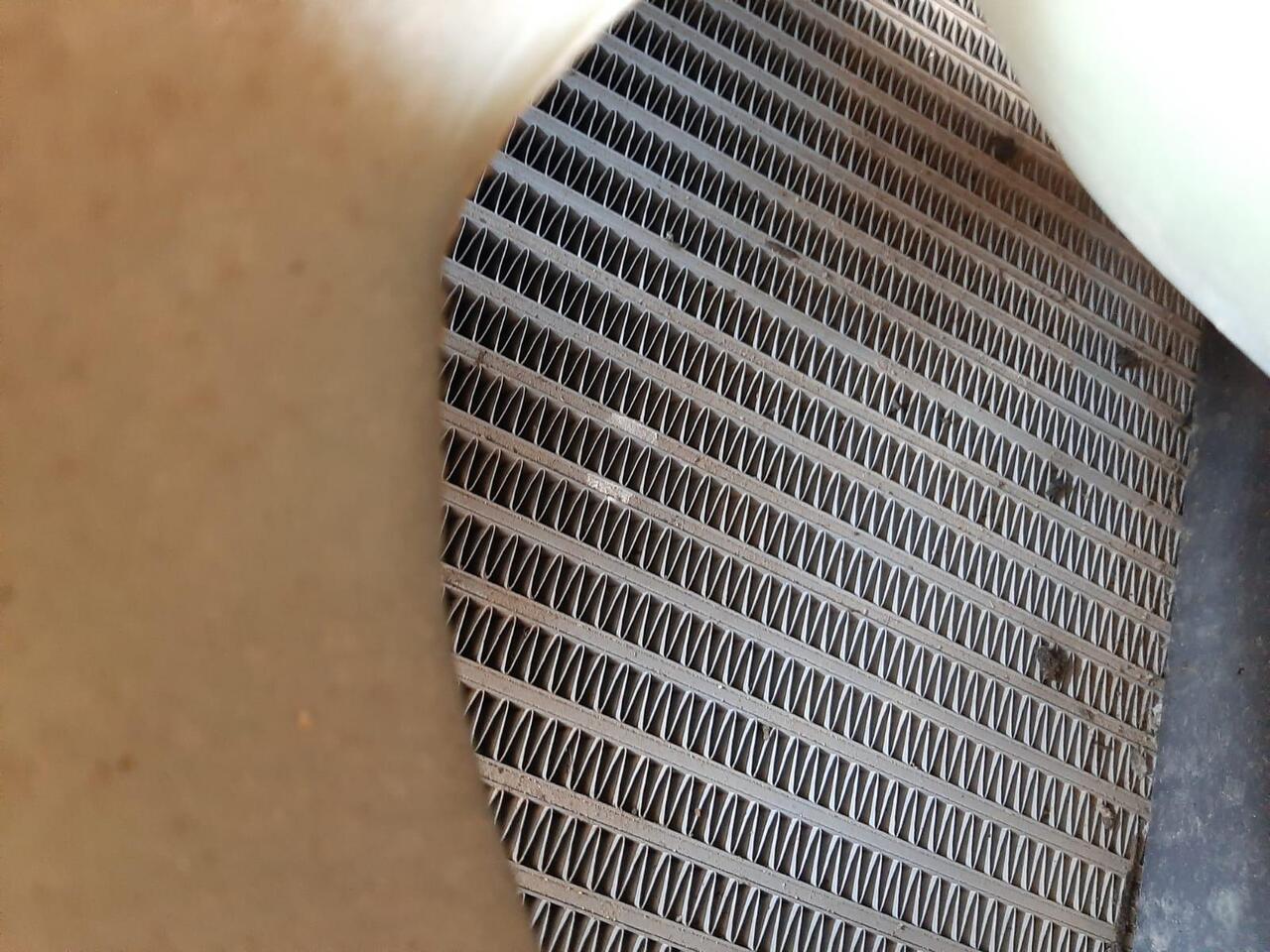 Volvo 160 B - Sistem de răcire pentru Utilaje constructii: Foto 5 Volvo 160 B - Sistem de răcire pentru Utilaje constructii: Foto 5