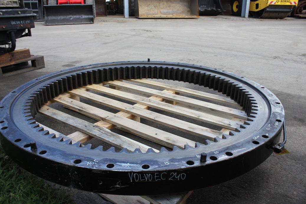 Rulment rotire pentru Utilaje constructii Volvo EC 240 B NLC: Foto 7