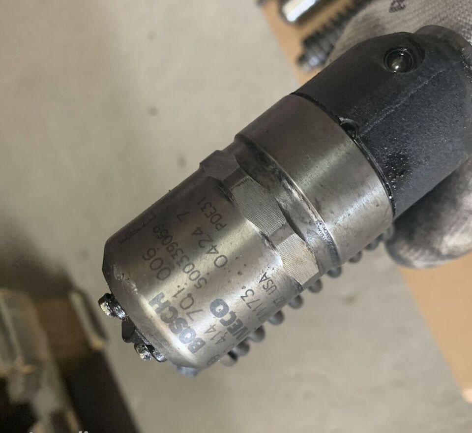 Bosch 0414701006 IVECO Stralis truck - Injector pentru Camion: Foto 2 Bosch 0414701006 IVECO Stralis truck - Injector pentru Camion: Foto 2
