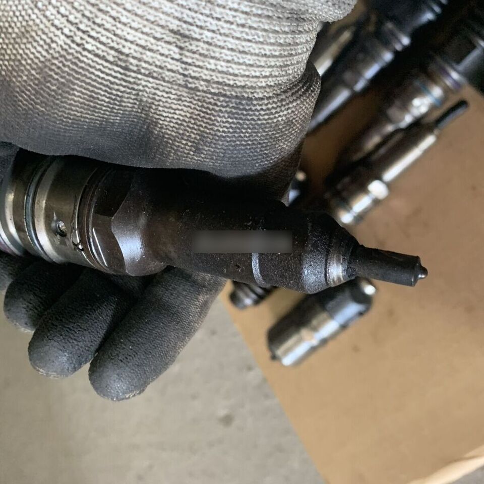 Bosch 0414701006 IVECO Stralis truck - Injector pentru Camion: Foto 5 Bosch 0414701006 IVECO Stralis truck - Injector pentru Camion: Foto 5