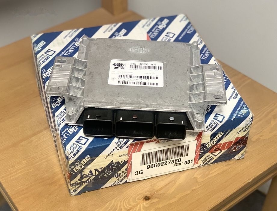 FIAT Ducato Jumper Boxer / PSA 9645278280 for FIAT Citroen Peugeot IAW 48P2.44 / PSA 9645278280 commercial vehicle - Calculator de bord pentru Autoutilitară: Foto 1 FIAT Ducato Jumper Boxer / PSA 9645278280 for FIAT Citroen Peugeot IAW 48P2.44 / PSA 9645278280 commercial vehicle - Calculator de bord pentru Autoutilitară: Foto 1