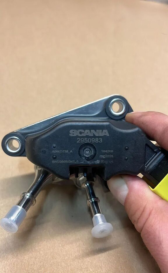 NOWY MODUL DOZUJACY DNOX SCANIA S 2020- 2950983 Scania - Sistem de evacuare pentru Camion: Foto 1 NOWY MODUL DOZUJACY DNOX SCANIA S 2020- 2950983 Scania - Sistem de evacuare pentru Camion: Foto 1