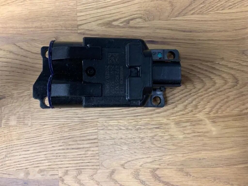 WABCO Nowy Zawór Zabezpieczający Cewka Modulatora ABS 4721965103 24V 4721965103 - Supapă frână pentru Camion: Foto 1 WABCO Nowy Zawór Zabezpieczający Cewka Modulatora ABS 4721965103 24V 4721965103 - Supapă frână pentru Camion: Foto 1
