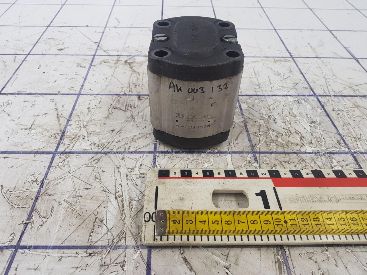 Bosch Bosch gear pump - Pompa hidraulica pentru Automacara: Foto 1 Bosch Bosch gear pump - Pompa hidraulica pentru Automacara: Foto 1