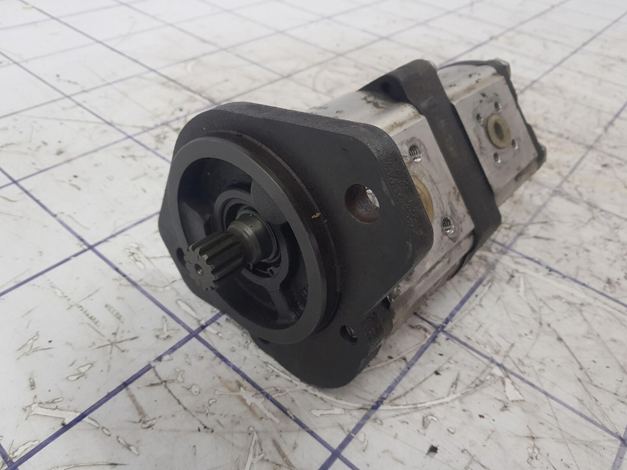 Bosch LTM 1060/2 TWO-STAGE PUMP - Pompa hidraulica pentru Macara: Foto 2 Bosch LTM 1060/2 TWO-STAGE PUMP - Pompa hidraulica pentru Macara: Foto 2