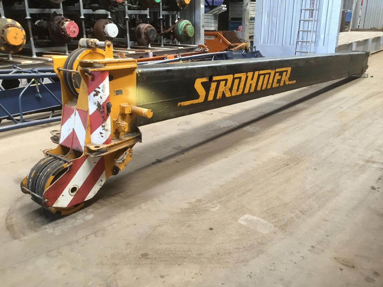 FAUN ATF 30-2 telescopic head section 3 - Braț pentru Automacara: Foto 2 FAUN ATF 30-2 telescopic head section 3 - Braț pentru Automacara: Foto 2