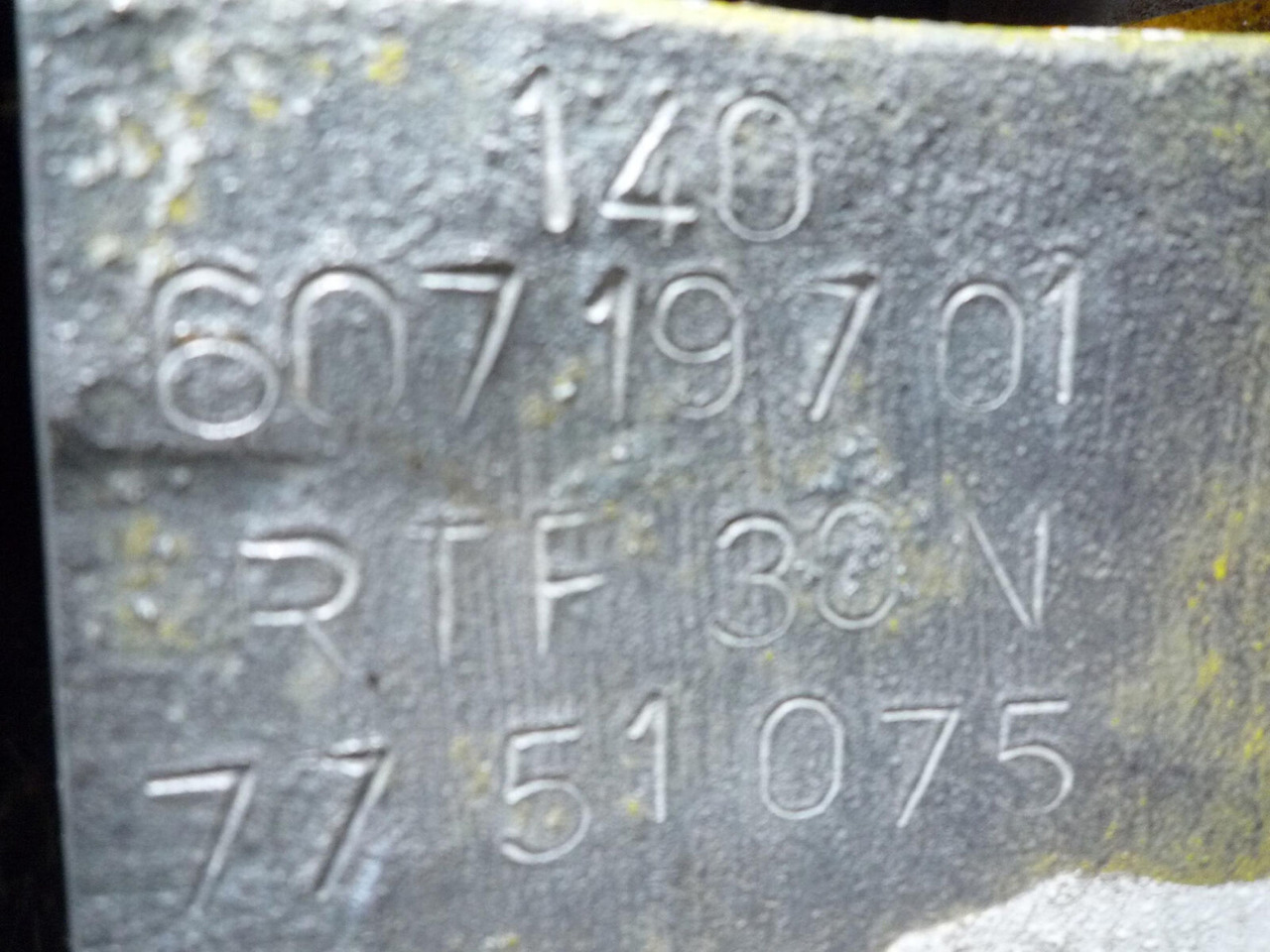 FAUN ATF 30 telescopic cylinder single - Cilindru hidraulic pentru Automacara: Foto 3 FAUN ATF 30 telescopic cylinder single - Cilindru hidraulic pentru Automacara: Foto 3