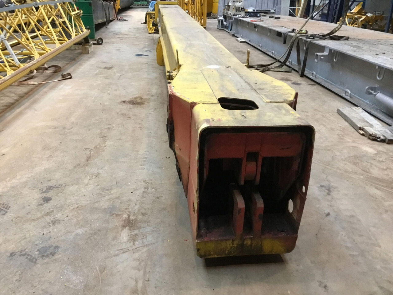 FAUN ATF 40 boom set section - Braț pentru Automacara: Foto 5 FAUN ATF 40 boom set section - Braț pentru Automacara: Foto 5