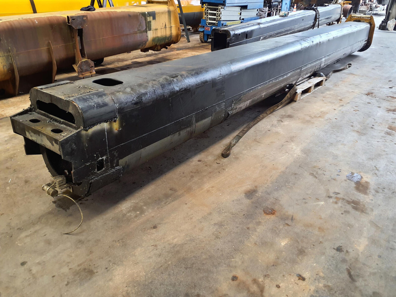 FAUN ATF 45-3 Telescopic section 2 - Braț pentru Automacara: Foto 5 FAUN ATF 45-3 Telescopic section 2 - Braț pentru Automacara: Foto 5