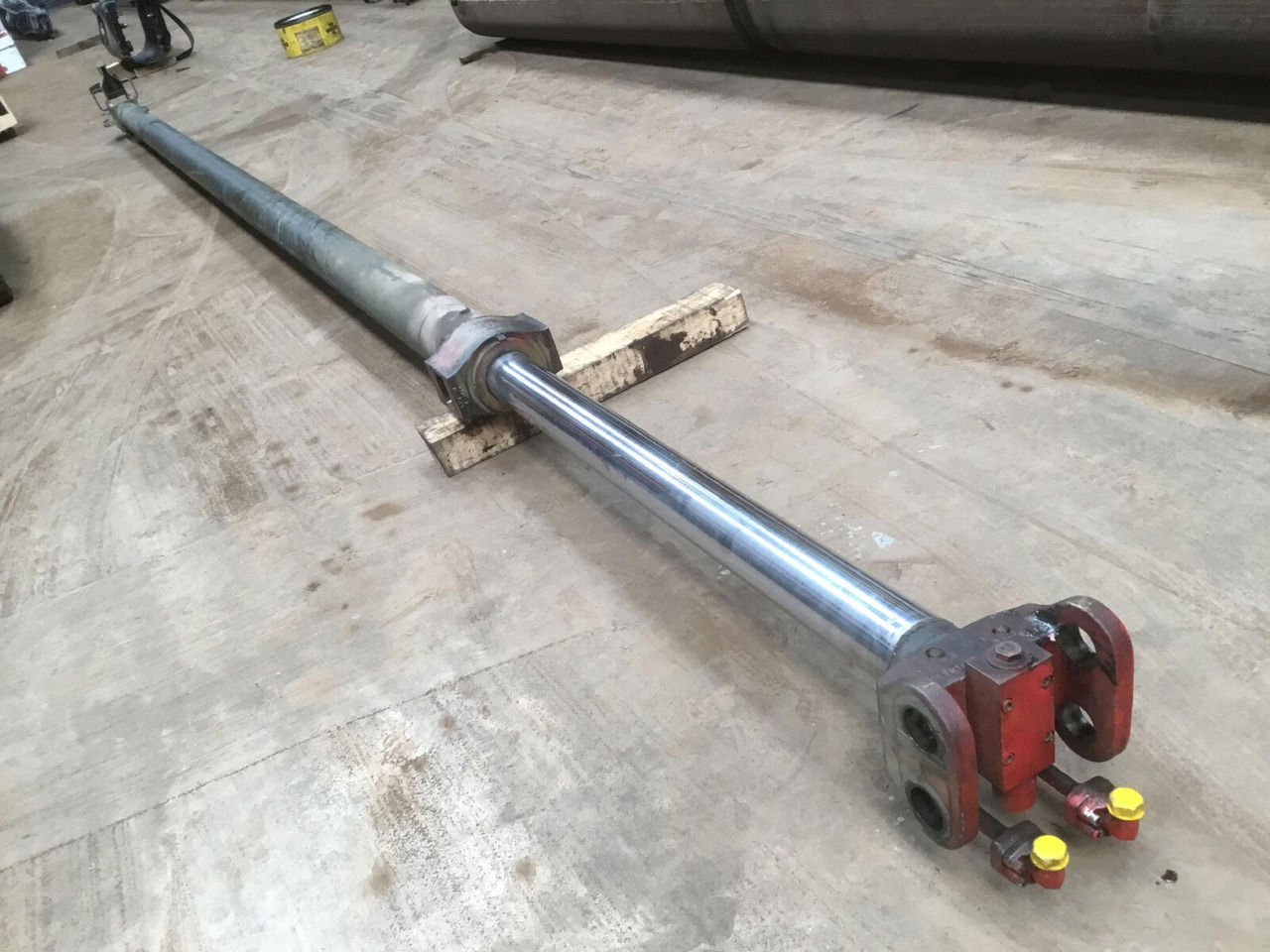 FAUN ATF 50 G-3 telescopic cylinder - Cilindru hidraulic pentru Automacara: Foto 1 FAUN ATF 50 G-3 telescopic cylinder - Cilindru hidraulic pentru Automacara: Foto 1