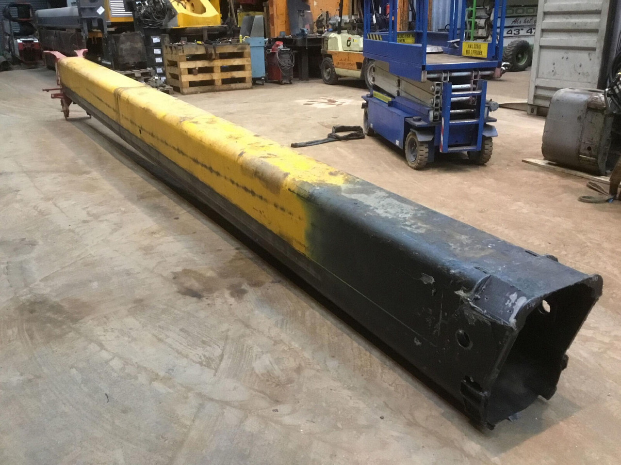 FAUN ATF 50G-3 telescopic head section 4 - Braț pentru Automacara: Foto 3 FAUN ATF 50G-3 telescopic head section 4 - Braț pentru Automacara: Foto 3