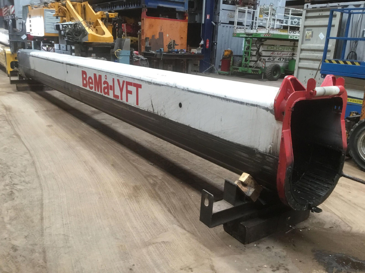 FAUN ATF 50G-3 telescopic section 1 - Braț pentru Automacara: Foto 1 FAUN ATF 50G-3 telescopic section 1 - Braț pentru Automacara: Foto 1