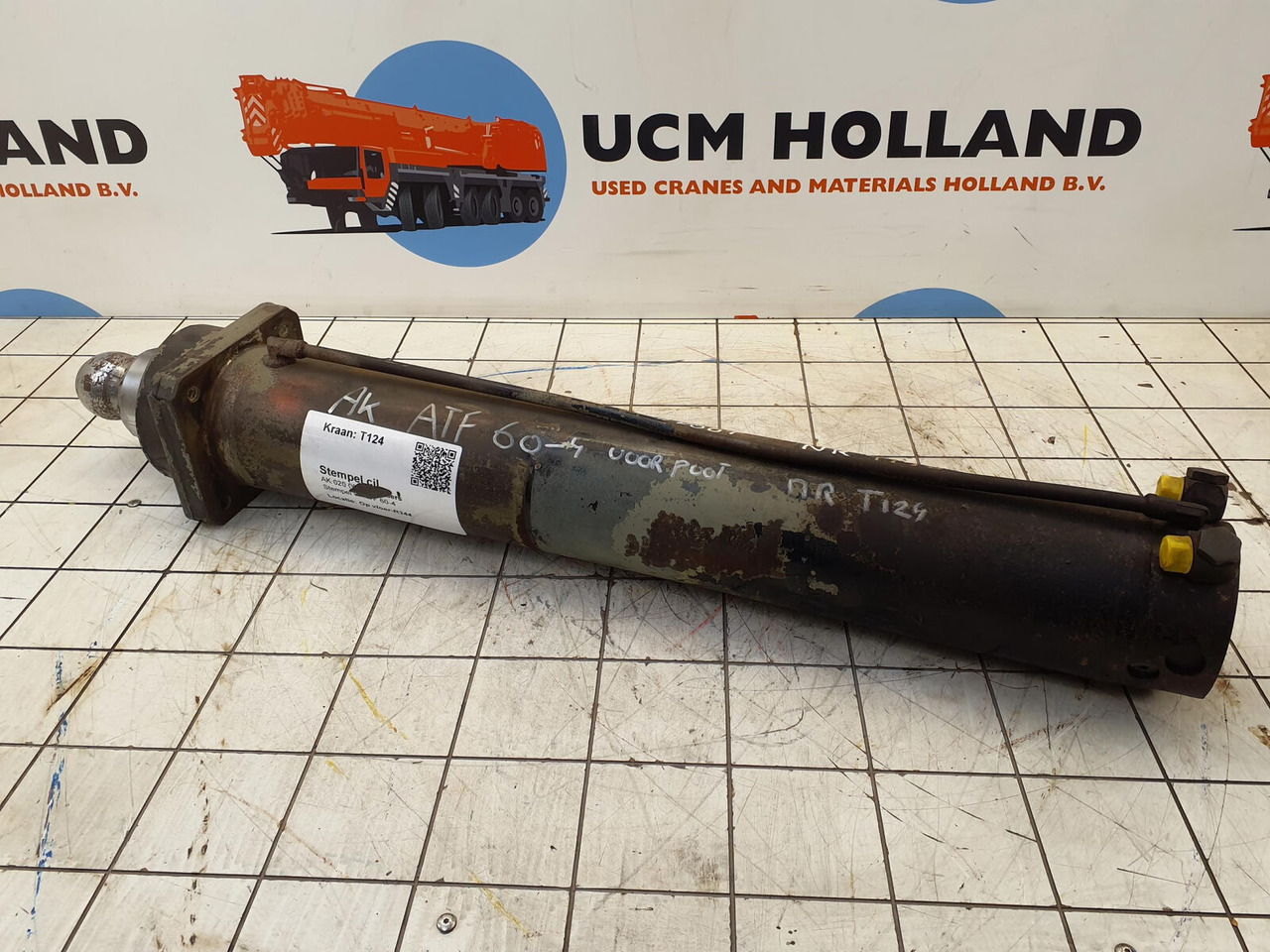 FAUN ATF 60-4 outrigger cylinder front - Cilindru hidraulic pentru Macara: Foto 2 FAUN ATF 60-4 outrigger cylinder front - Cilindru hidraulic pentru Macara: Foto 2
