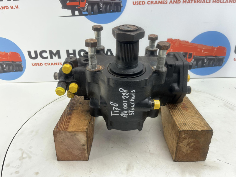 Faun ATF 60-4 steering box - Casetă de direcție pentru Macara: Foto 3 Faun ATF 60-4 steering box - Casetă de direcție pentru Macara: Foto 3