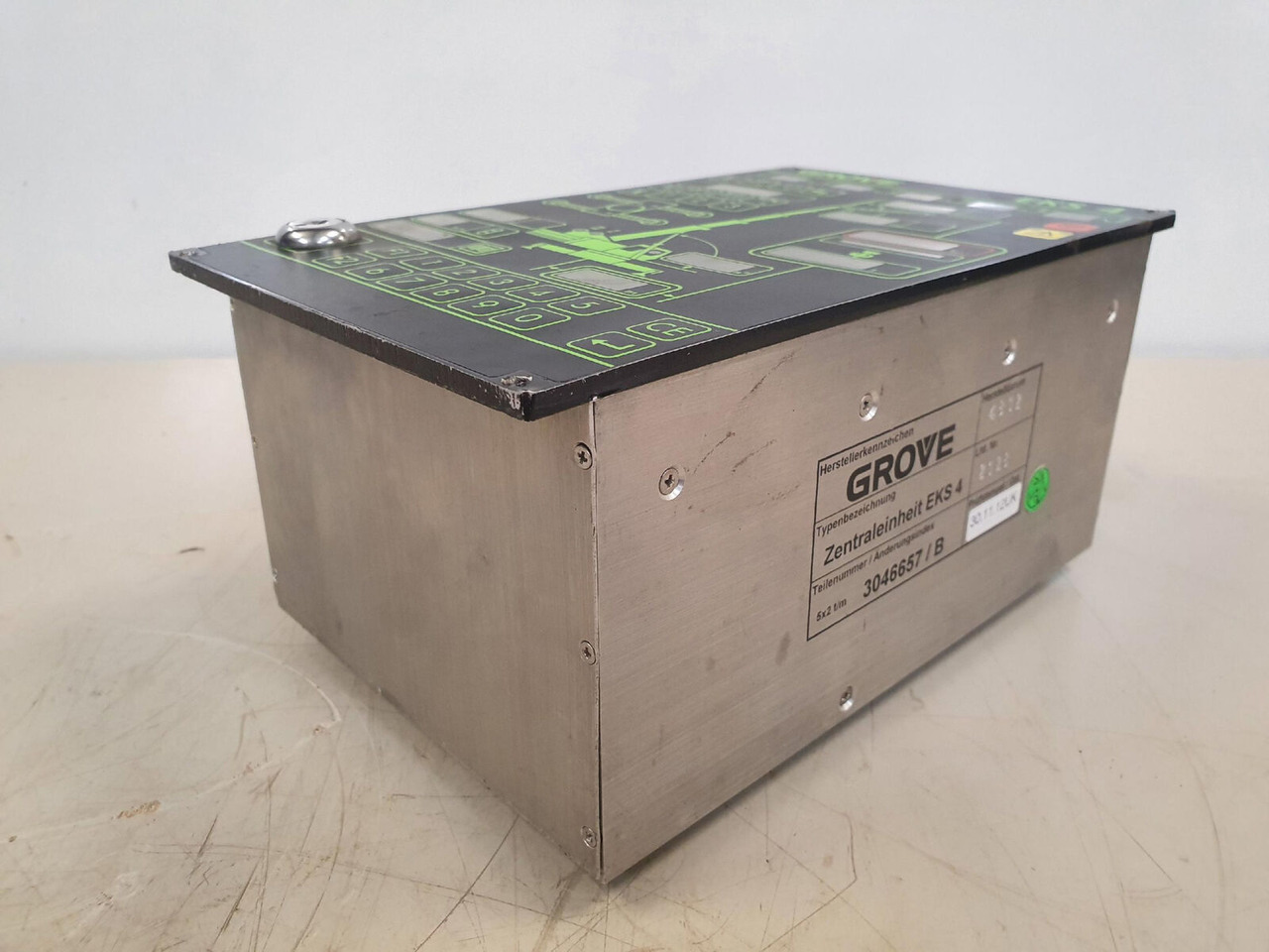 Grove EKS 4 LMB - Sistem electric pentru Automacara: Foto 3 Grove EKS 4 LMB - Sistem electric pentru Automacara: Foto 3