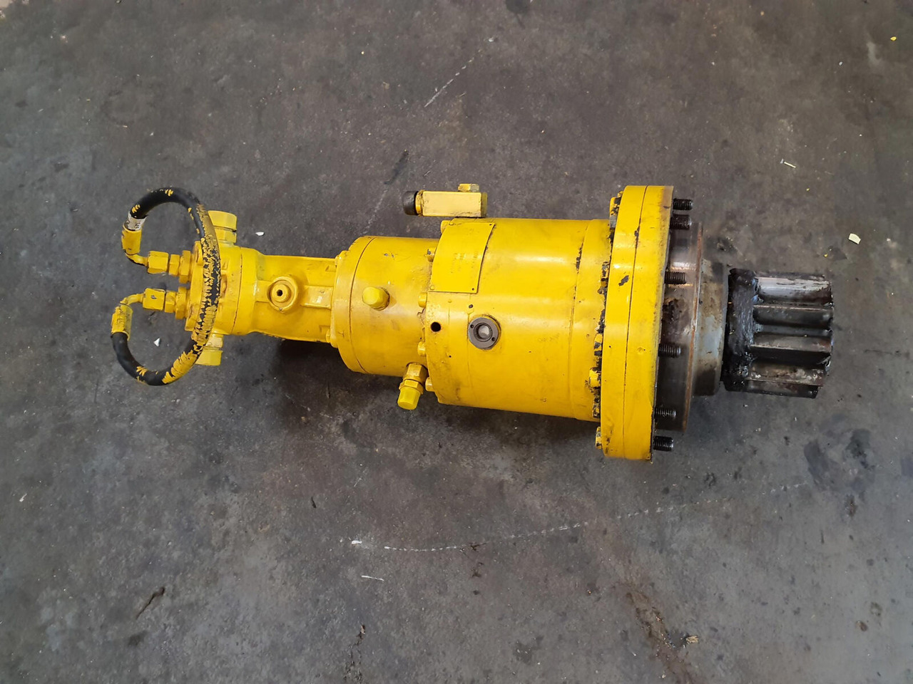 Grove GMK 2035 slewing gear - Reductor de rotire pentru Automacara: Foto 5 Grove GMK 2035 slewing gear - Reductor de rotire pentru Automacara: Foto 5