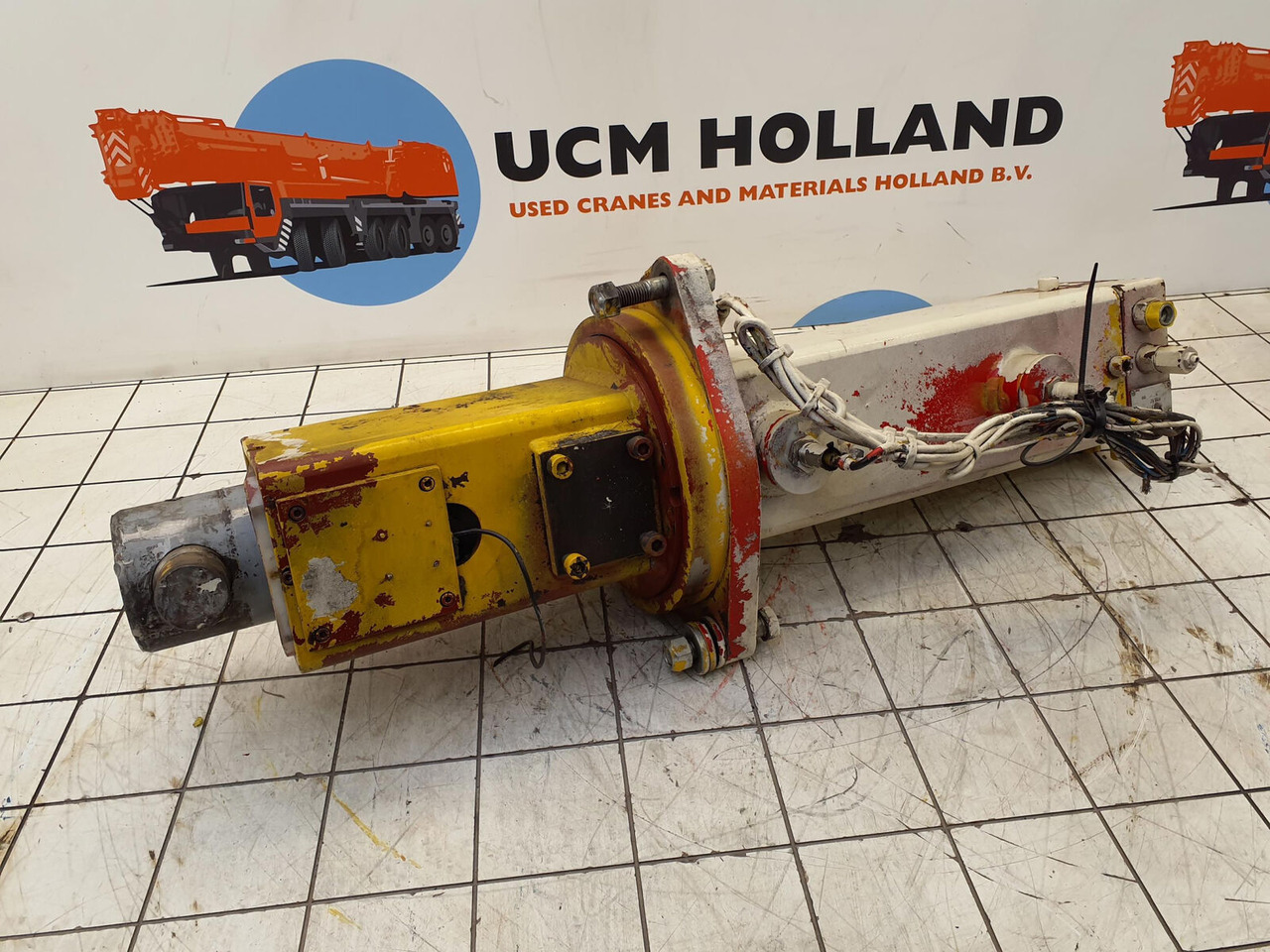 Grove GMK 3050 counterweight cylinder - Cilindru hidraulic pentru Automacara: Foto 4 Grove GMK 3050 counterweight cylinder - Cilindru hidraulic pentru Automacara: Foto 4
