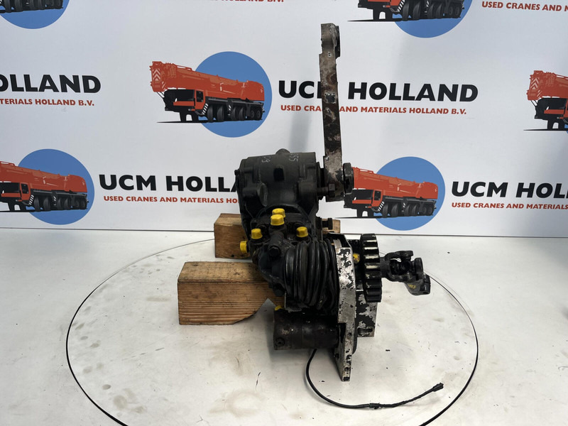 Grove GMK 3055 steering Box - Coloană de direcție pentru Macara: Foto 2 Grove GMK 3055 steering Box - Coloană de direcție pentru Macara: Foto 2