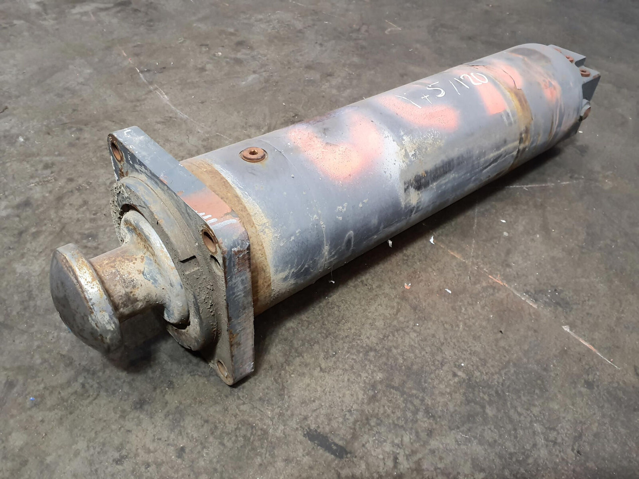 Grove GMK 5220, 5170 outrigger cylinder - Suspensie pentru Automacara: Foto 2 Grove GMK 5220, 5170 outrigger cylinder - Suspensie pentru Automacara: Foto 2