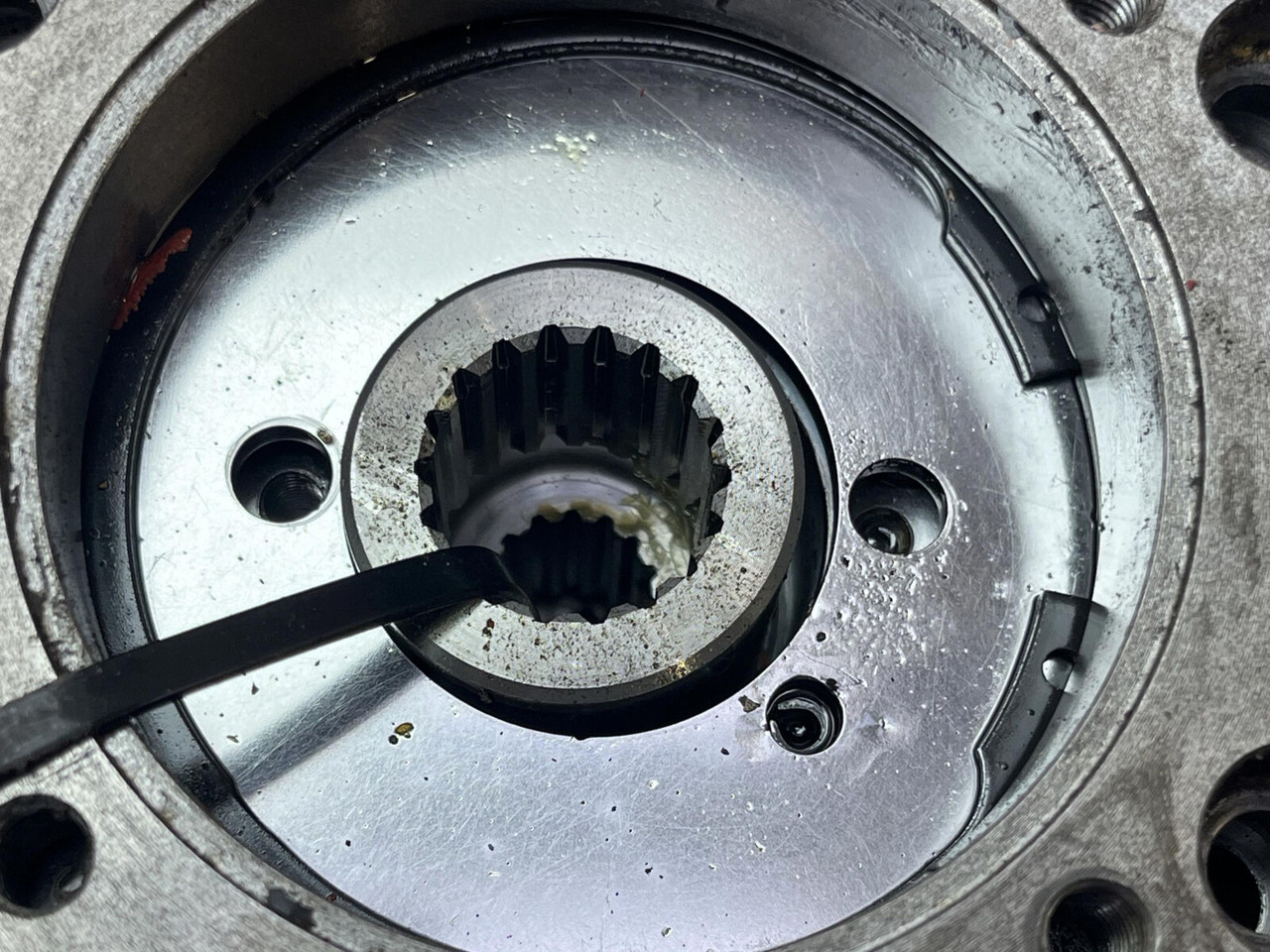 Grove GMK 6300L multiple-disk brake - Reductor de rotire pentru Automacara: Foto 4 Grove GMK 6300L multiple-disk brake - Reductor de rotire pentru Automacara: Foto 4